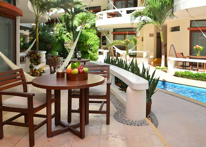 Hotel Playa Palms 4*
